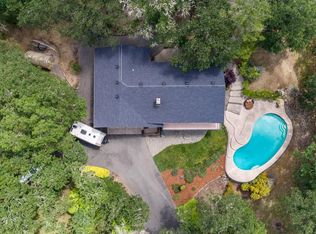 234 Roan Dr, Grants Pass, OR 97526