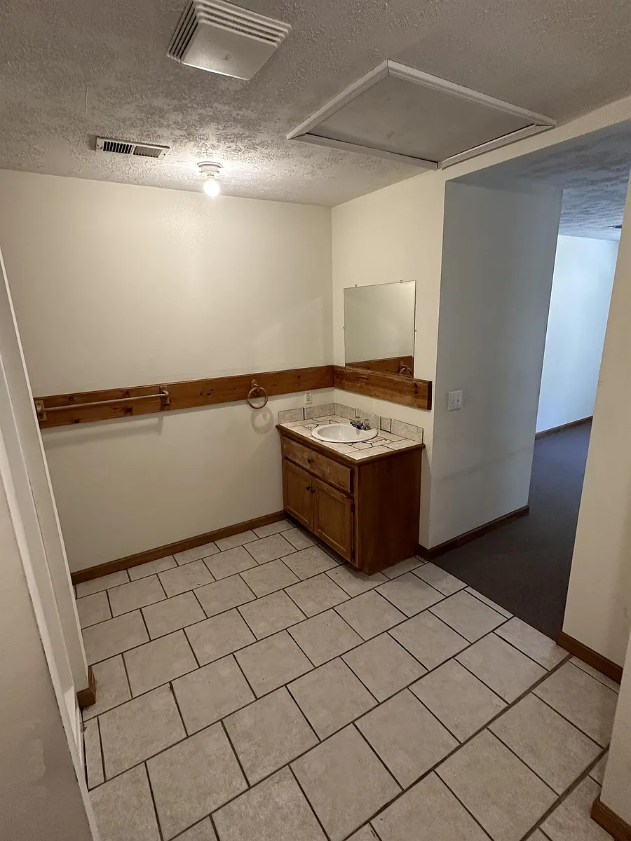Building Photo - 2046 Whelon Rd #B