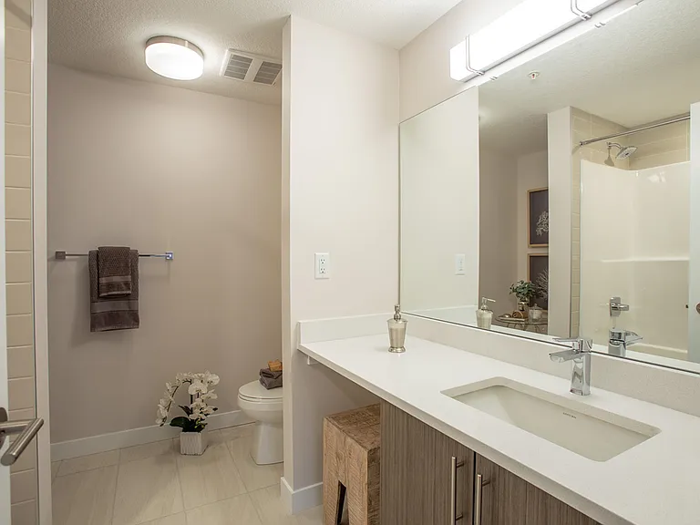 5112 Elbow Dr SW — Photo 12
