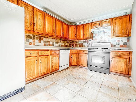 5th image of 1971 Willings Ln