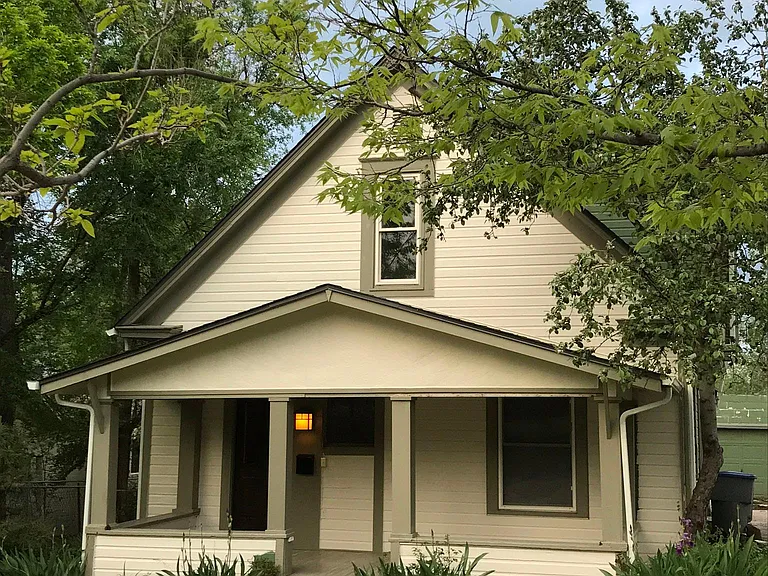Lincoln St — Photo 1