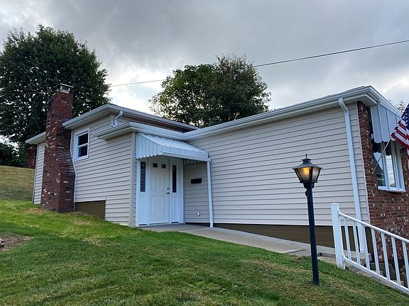 2nd image of 1010 Weaver Ave