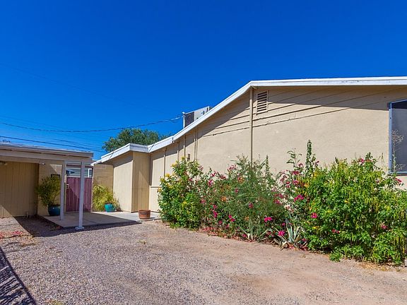 2nd image of 738 E Sunnyslope Ln