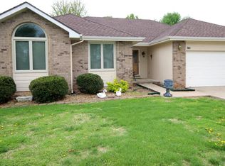 3198 W Primrose St, Springfield, MO 65807