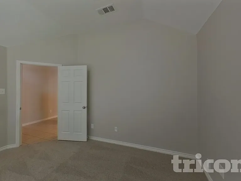 1217 Glencoe Dr — Photo 14