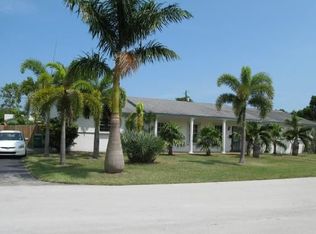 13745 SW 83rd Ave, Palmetto Bay, FL 33158