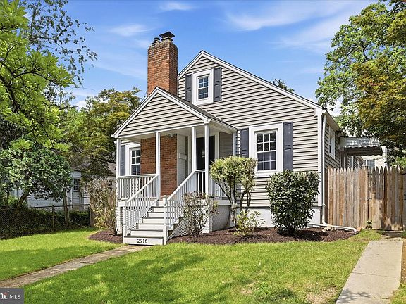 4th image of 2916 Brook Dr