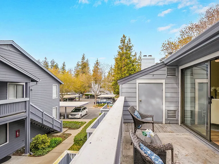 7126 Cross Creek Cir #D — Photo 30