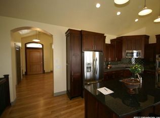 556 S Oak Ct, Tooele, UT 84074
