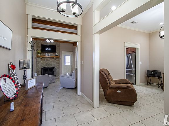 5th image of 8158 McCormick Dr
