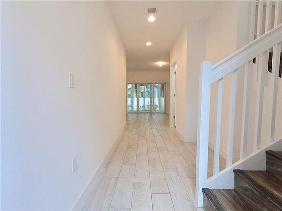 2nd image of 2360 SW 18th Ave #2360