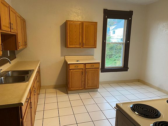 4th image of 332 W Otterman St APT 3