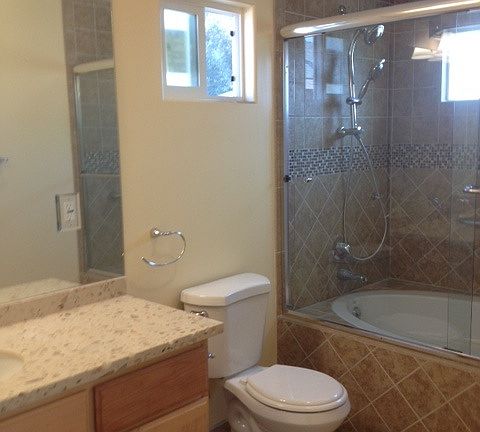 3rd image of 1212 W 223rd St