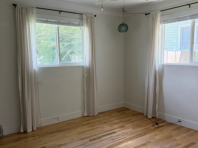 614 N Archer St — Photo 13