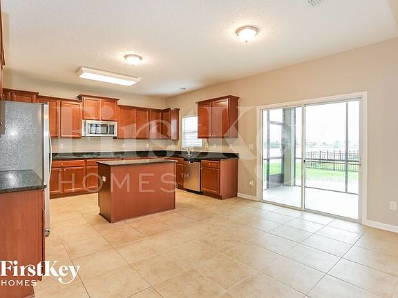 5th image of 16043 Dowing Creek Dr