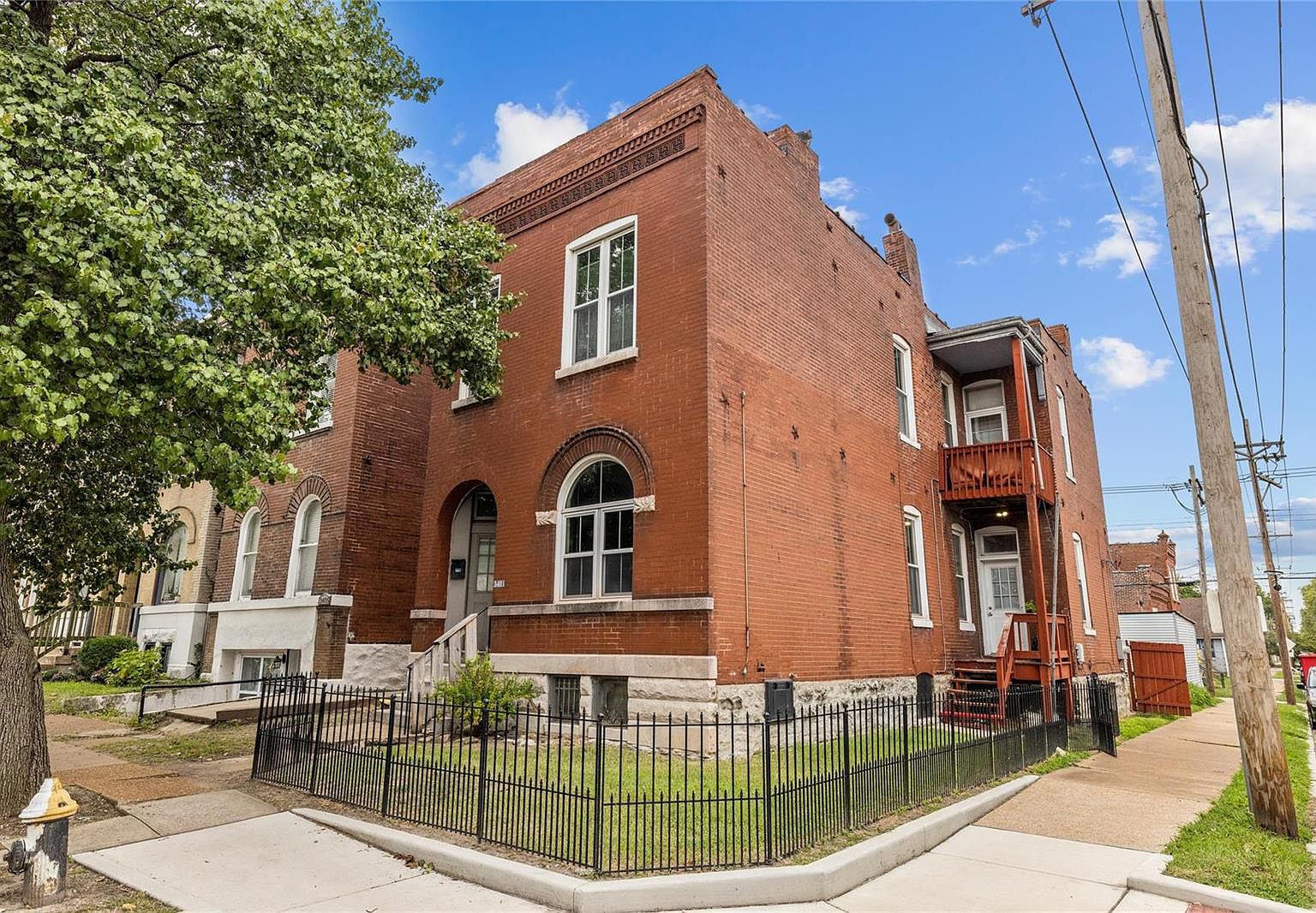 3401 Cherokee St, Saint Louis, MO 63118 | Zillow