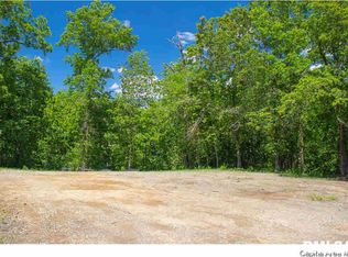466 E Hoehn St, Carlinville, IL