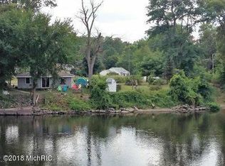 10140 Water St, White Pigeon, MI 49099