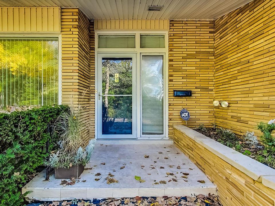 1st image of 1139 Longmeadow Ln