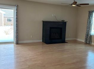 42 Fisher Pl #42, Shelburne, VT 05482