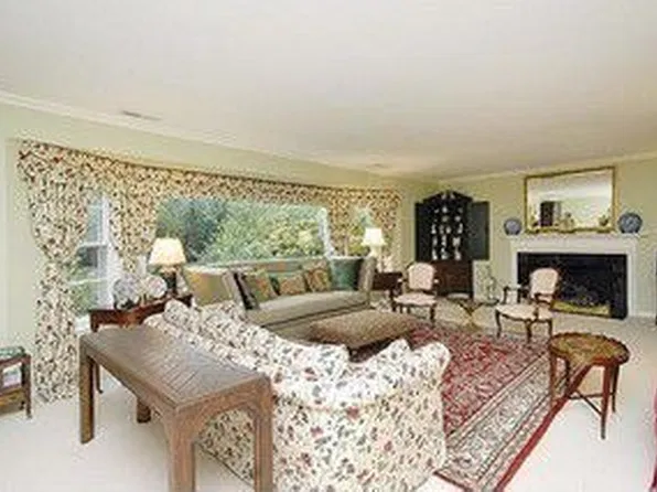 170 Westview Rd, Winnetka, IL 60093