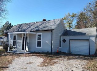 417 S Water St, Clinton, MO 64735