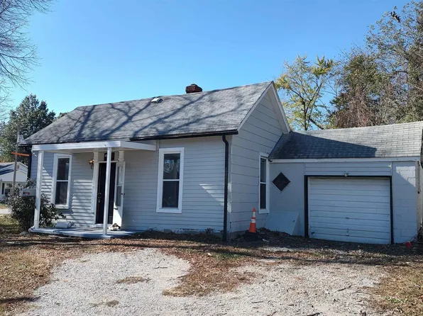 417 S Water, Clinton, MO 64735