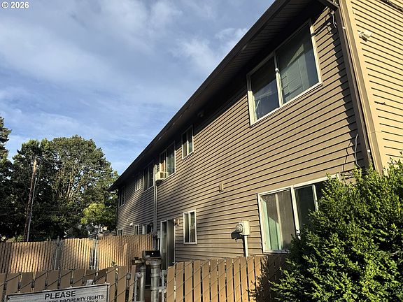 5th image of 11111 NE 48th Cir