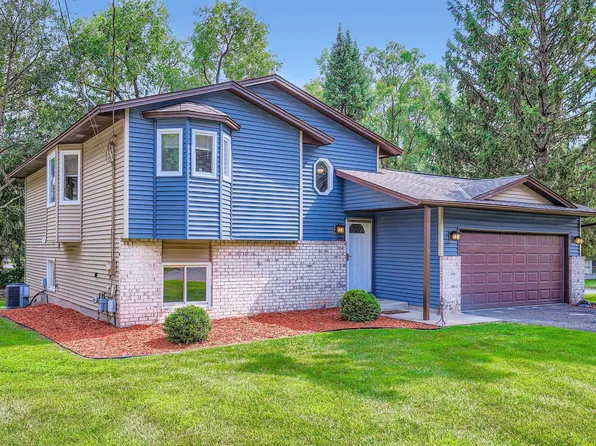 687 Independence Ave N, Champlin, MN 55316