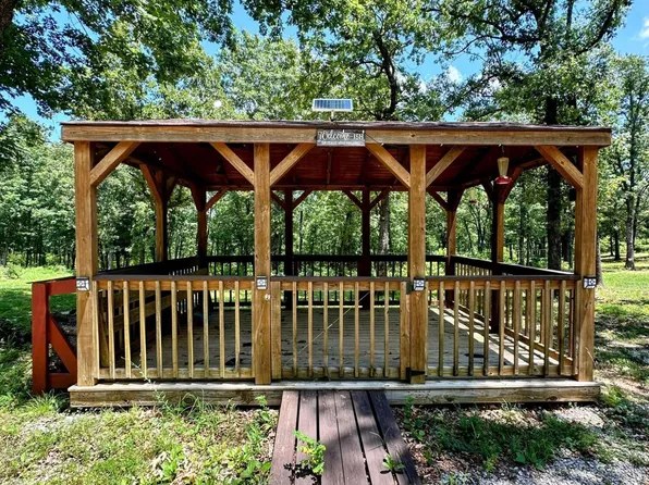 4 Post Oak Road, Tunas, MO 65764