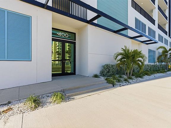 4th image of 400 150th Ave #304