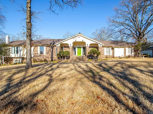 42 Heritage Park Cir, N Little Rock, AR 72116