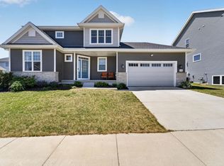 606 Tawny Elm Parkway, Verona, WI 53593