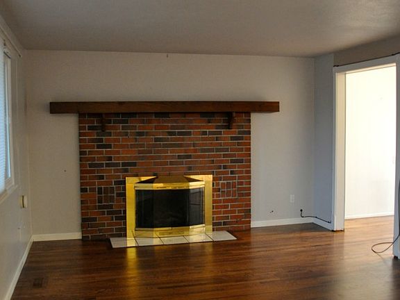 2nd image of 22936 19th Ave S