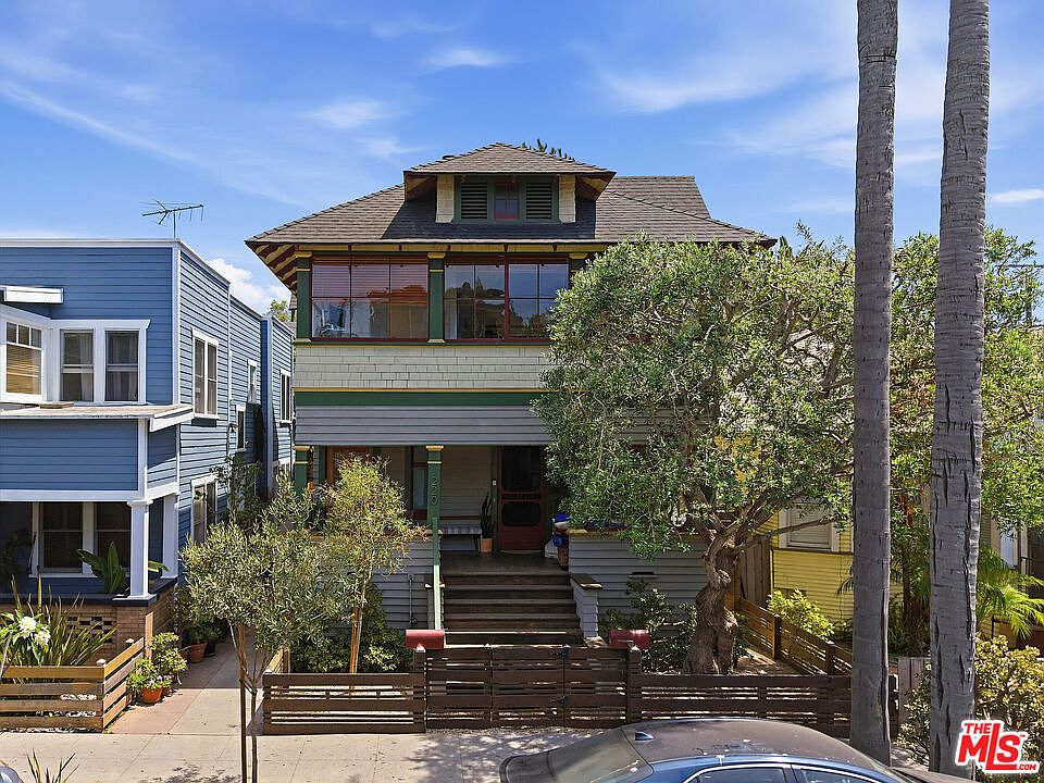 1st image of 218 Horizon Ave
