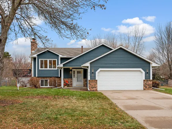 815 Ludwig Ave N, Champlin, MN 55316