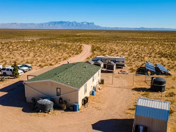 101 Clydesdale Rd, Dell City, TX 79837