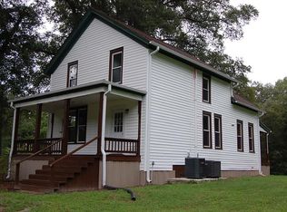 1352 Germantown Rd, Farmville, VA 23901