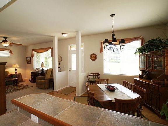 4th image of 2427 NE Jewell Ln