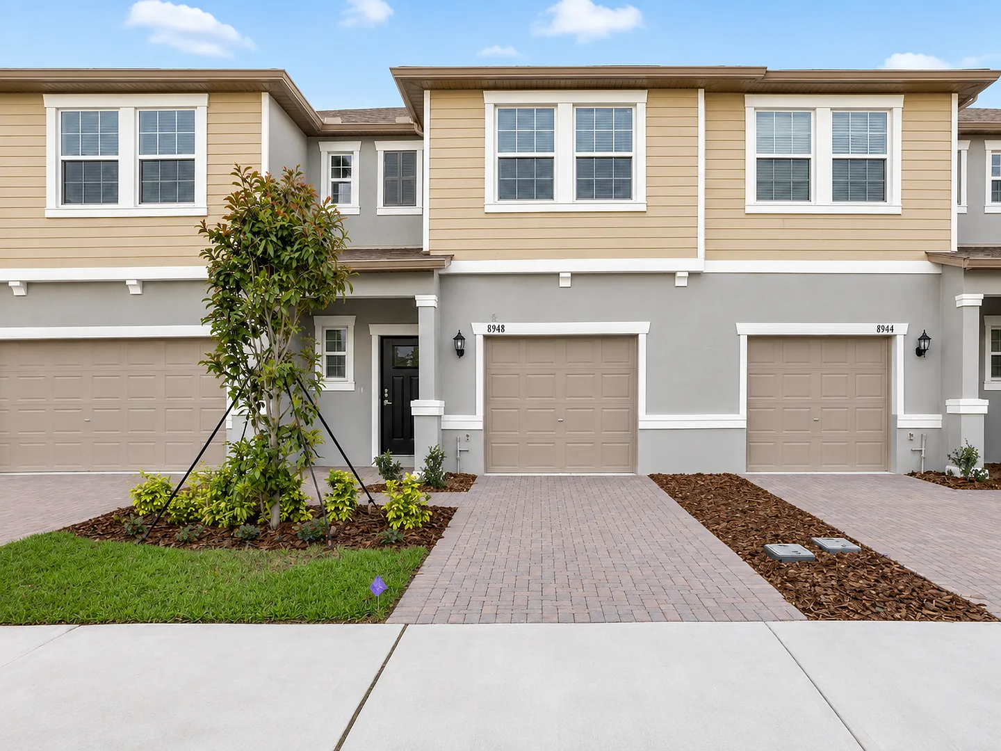Beautiful 3BD/2.5BTH Townhome in Land O'Lakes — Photo 2