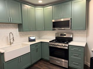 1853 Indianapolis Blvd APT 2R, Whiting, IN 46394