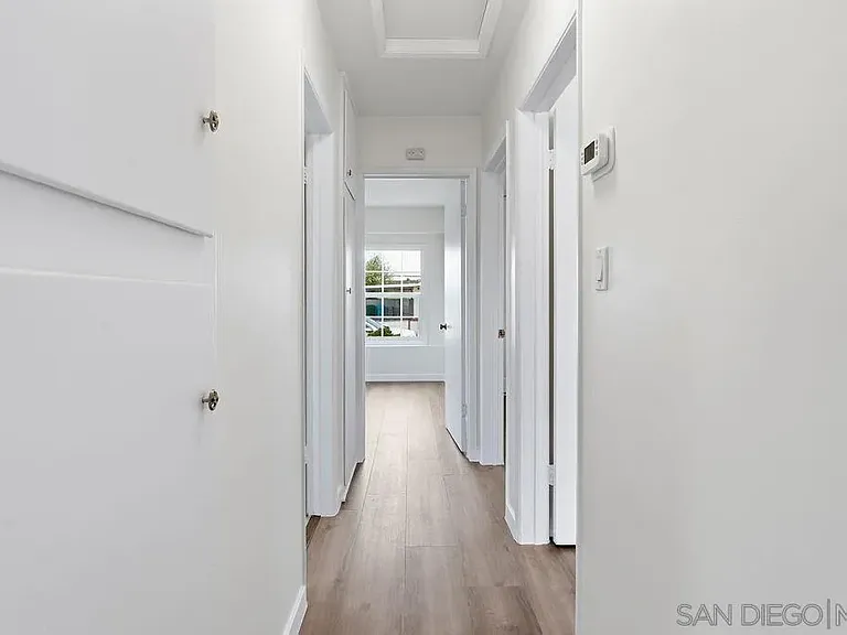 6593 Delfern St — Photo 14