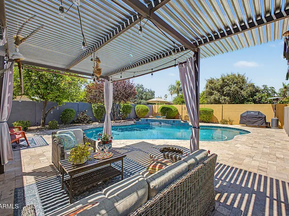 11822 N 38TH Place, Phoenix, AZ 85028