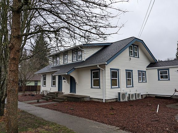 2nd image of 1902 Franklin St SE #202