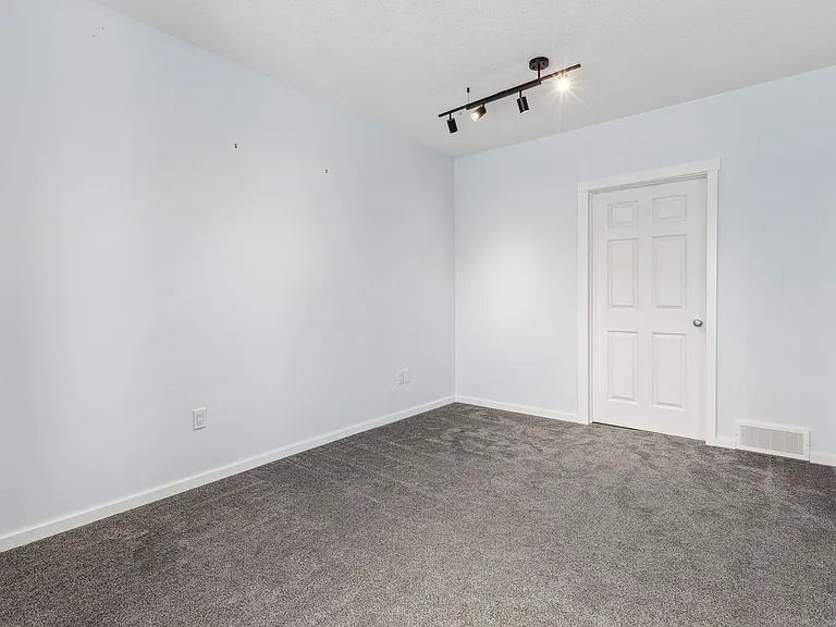 106 Fireside Pl — Photo 15