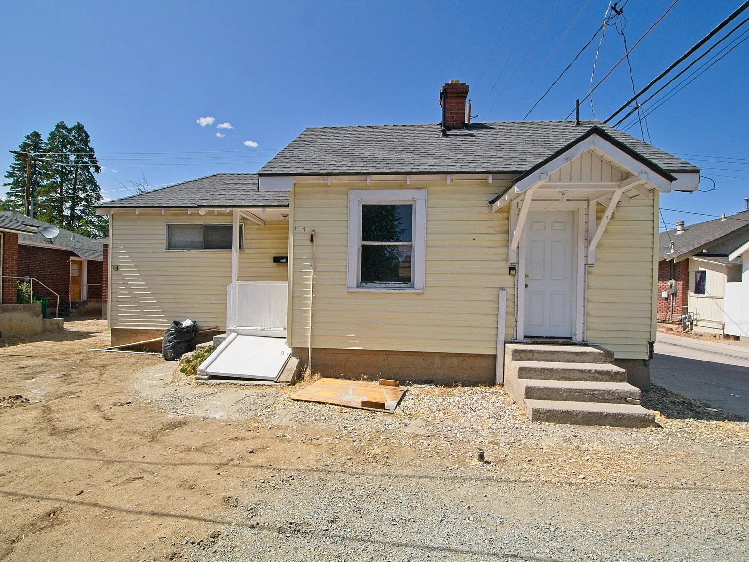 1 bed, 700 sqft, $1,350 — Photo 1