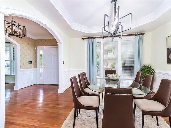 5th image of 101 Lafayette Pointe