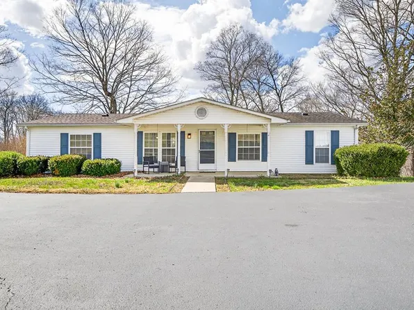 1541 Hassler Loop, Byrdstown, TN 38549