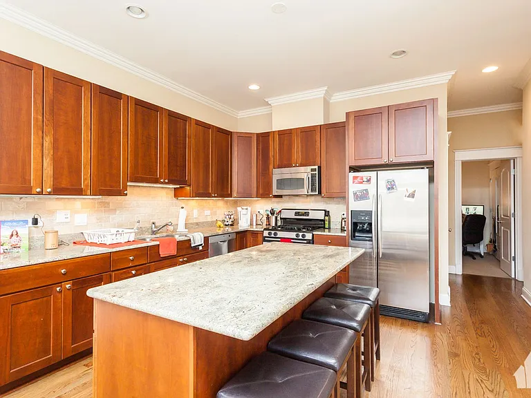 2732 N Lincoln Ave #1 — Photo 8
