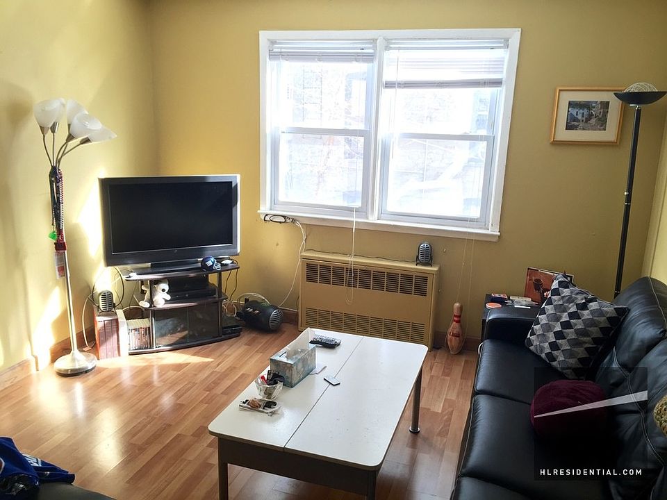 1st image of 2534 14th Pl #1